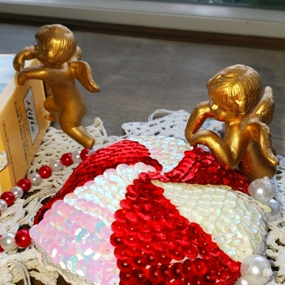 𝅺DECORATIONS Craft Set Angel Cherub Crochet Snowflakes Purse Sequins